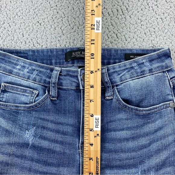 Judy Blue Women's Shredding Up My Life Distressed Relaxed Fit Jeans | Size: 27 - Picture 9 of 14